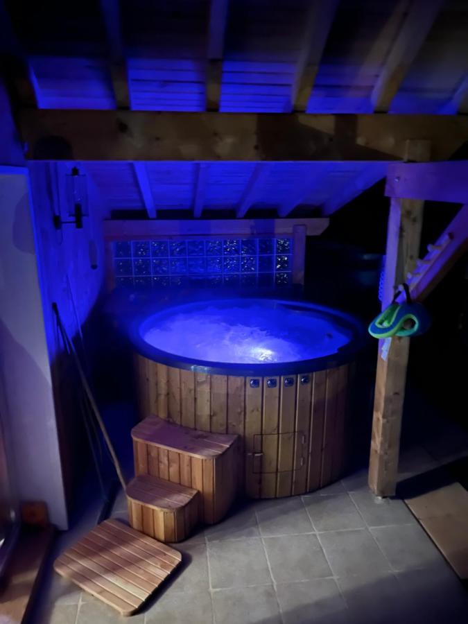 La Petite Maison Champagney Екстериор снимка